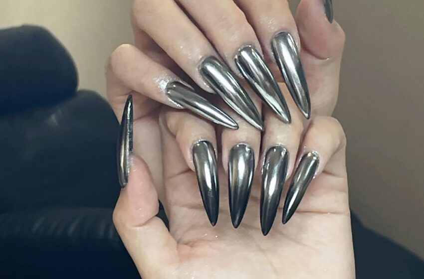  24 Pcs Silver Chrome Press on Nails – My Honest Review